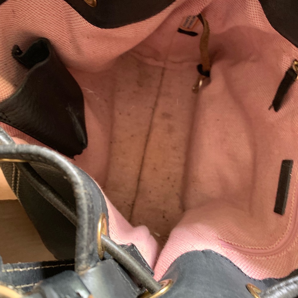 Dooney & Bourke - Picture 5 of 8